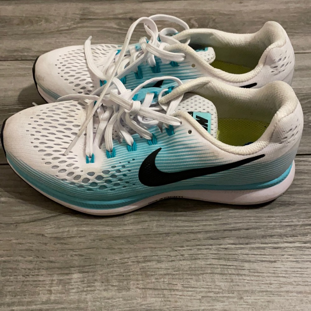 Nike zoom Pegasus 34 women’s size 7.5